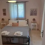Lia's Cozy House Сasa de vacaciones