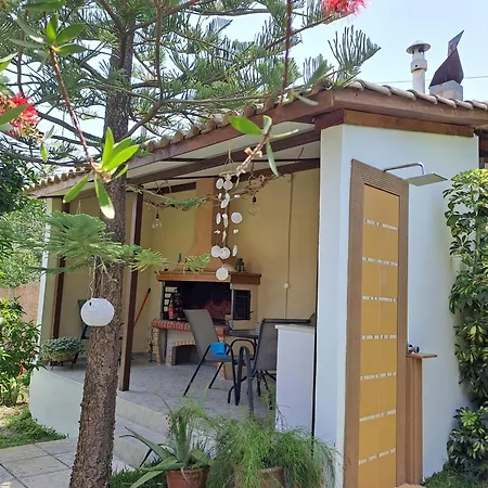 Lia's Cozy House Vakantiehuis Apolpaina