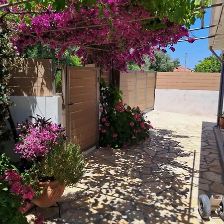 Lia's Cozy House Apolpaina