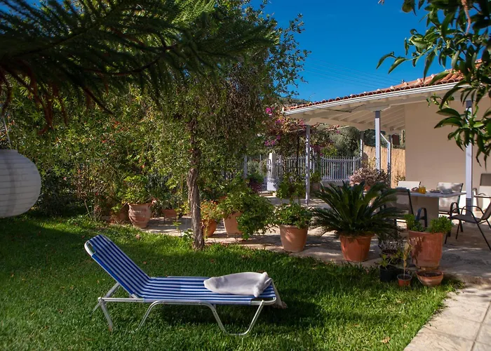 Semesterbostad Lia's Cozy House *