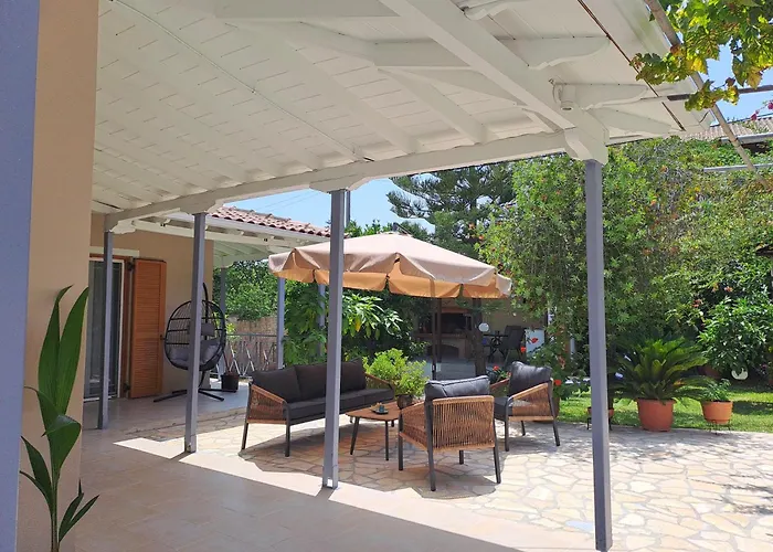 Lia's Cozy House * Apolpaina